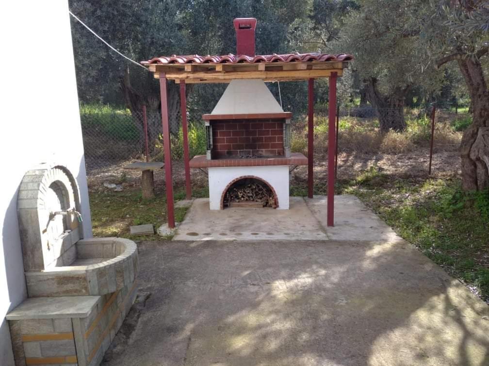 The Small House In The Olive Grove Lefokastro Exteriér fotografie