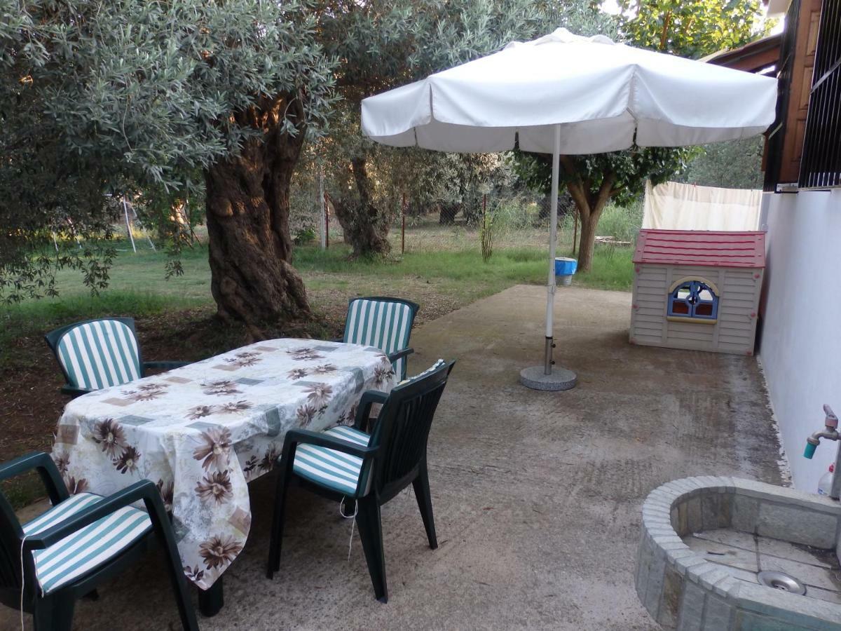 The Small House In The Olive Grove Lefokastro Exteriér fotografie